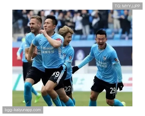 禁区拉拽一定判点球？裁判如何界定犯规与合理对抗